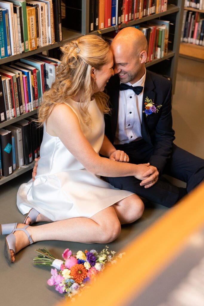Het Predikheren bibliotheek binnenlocatie fotoshoot huwelijk